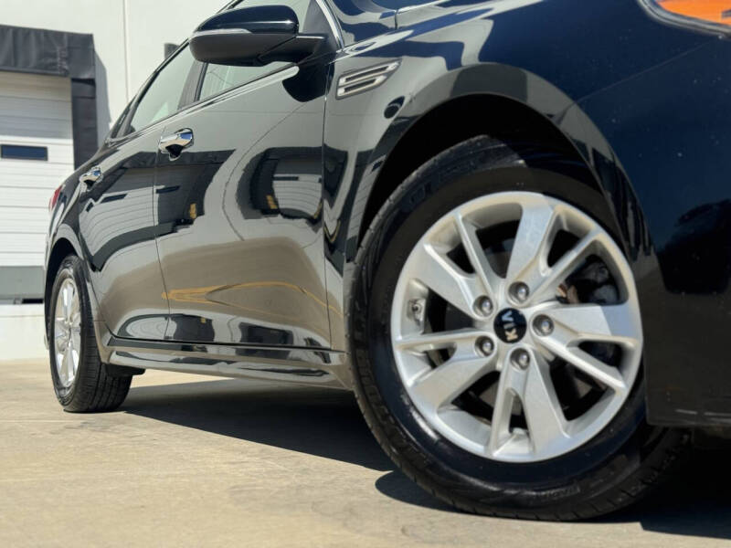 2019 Kia Optima LX