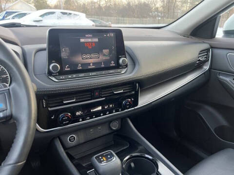 2021 Nissan Rogue SV