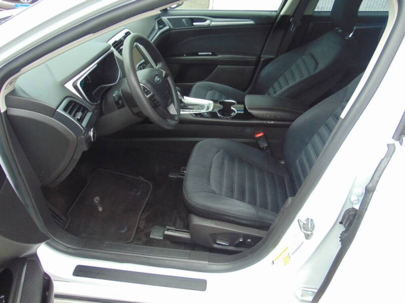 2014 Ford Fusion Hybrid SE