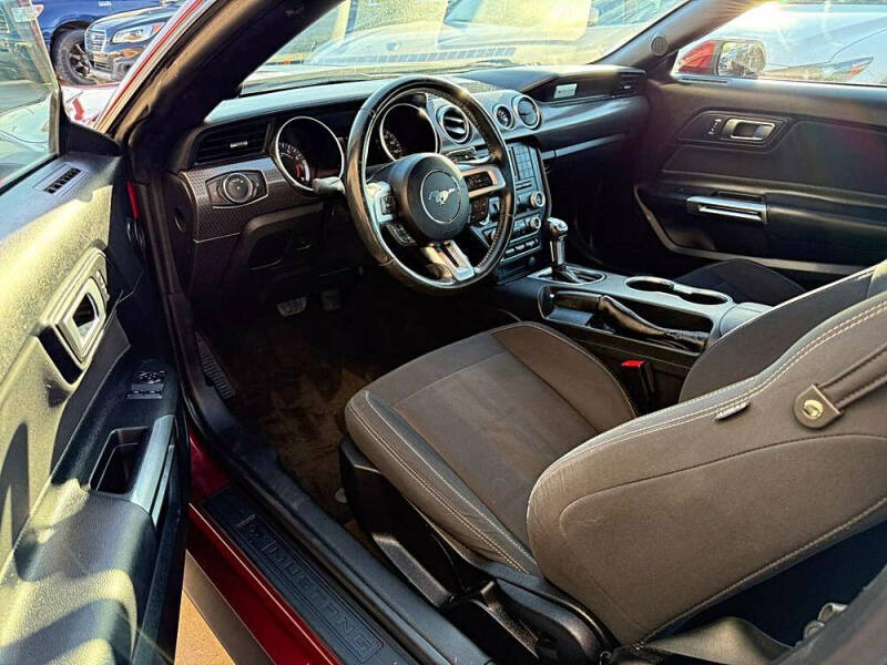 2018 Ford Mustang EcoBoost