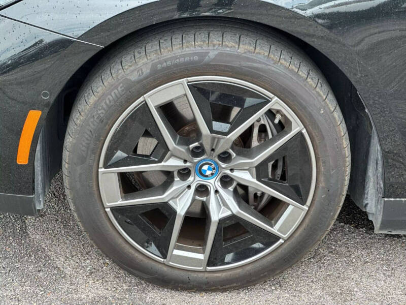 2024 BMW i5 eDrive40