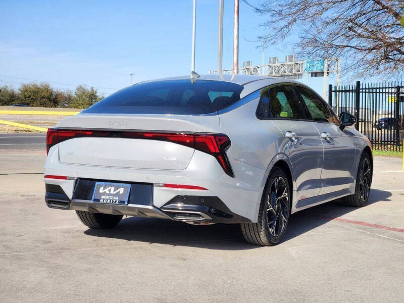 2026 Kia K5