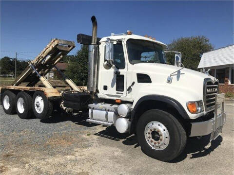 2007 Mack RD688S