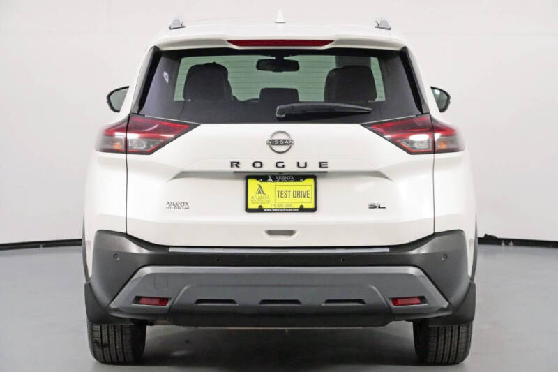 2022 Nissan Rogue SL