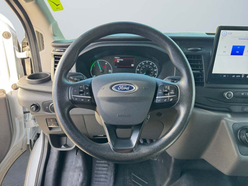 2023 Ford E-Transit