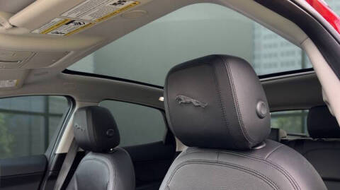 2022 Jaguar E-PACE P250 SE