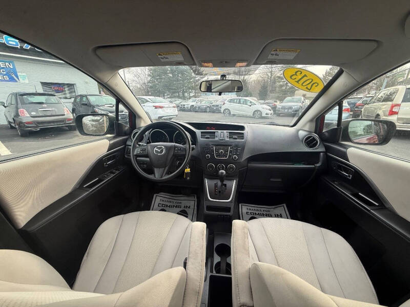 2013 Mazda MAZDA5 Sport