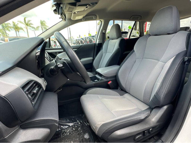 2024 Subaru Outback Premium