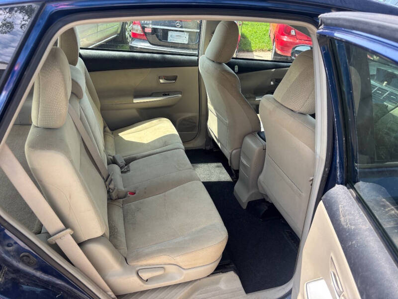 2012 Toyota Prius v Three