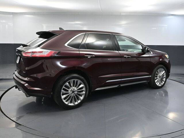 2021 Ford Edge Titanium