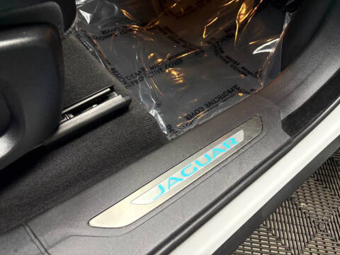 2020 Jaguar F-PACE 25t Premium