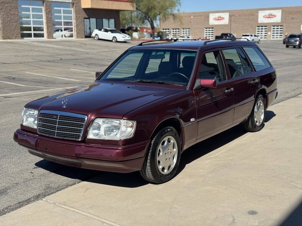 1995 Mercedes-Benz E-Class 11