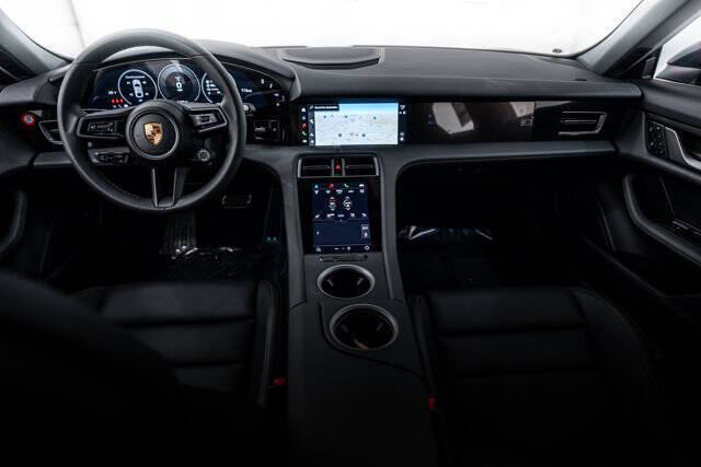 2026 Porsche Taycan 4