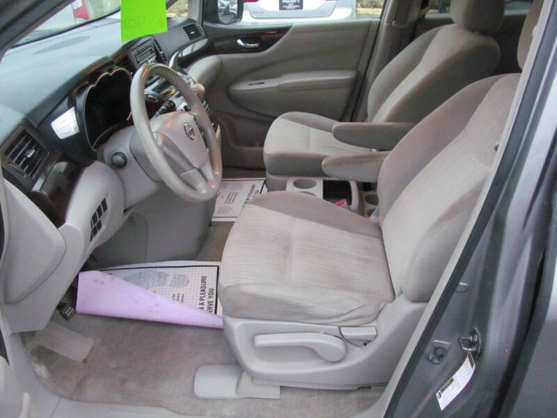 2012 Nissan Quest