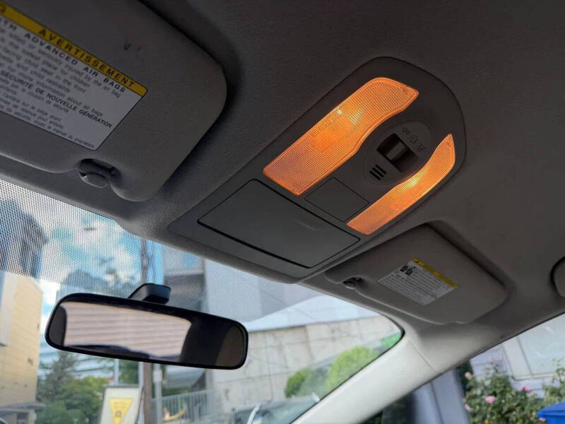 2012 Toyota Prius v