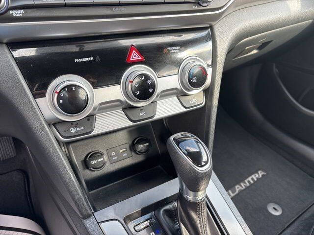 2019 Hyundai Elantra