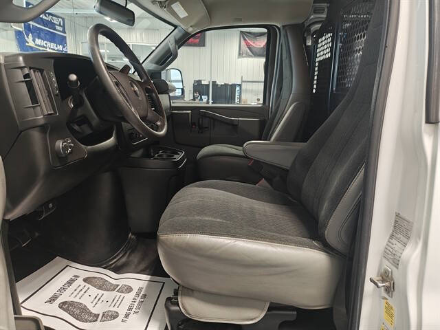 2020 GMC Savana 2500