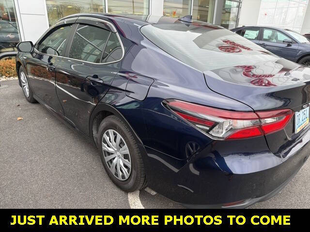 2021 Toyota Camry Hybrid LE