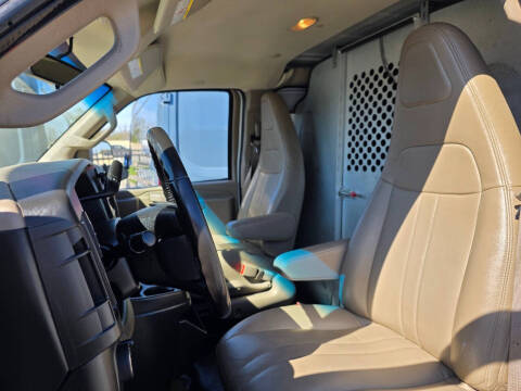 2020 Chevrolet Express 2500
