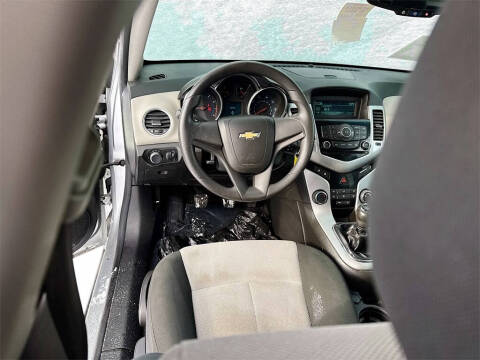 2011 Chevrolet Cruze LS