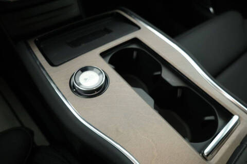 2025 Volvo EX90 Twin Plus 7P