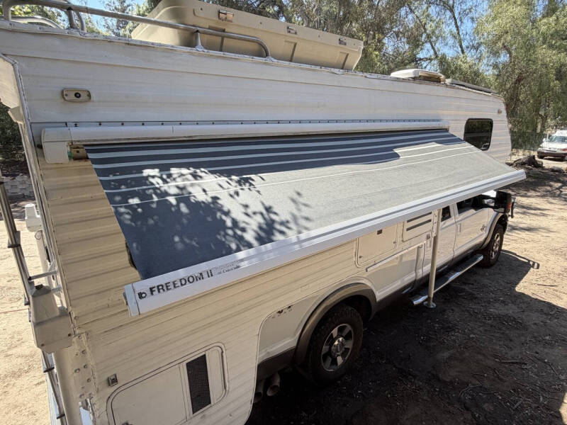 2013 Ford LANCE CAMPER 19