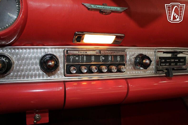 1956 Ford Thunderbird