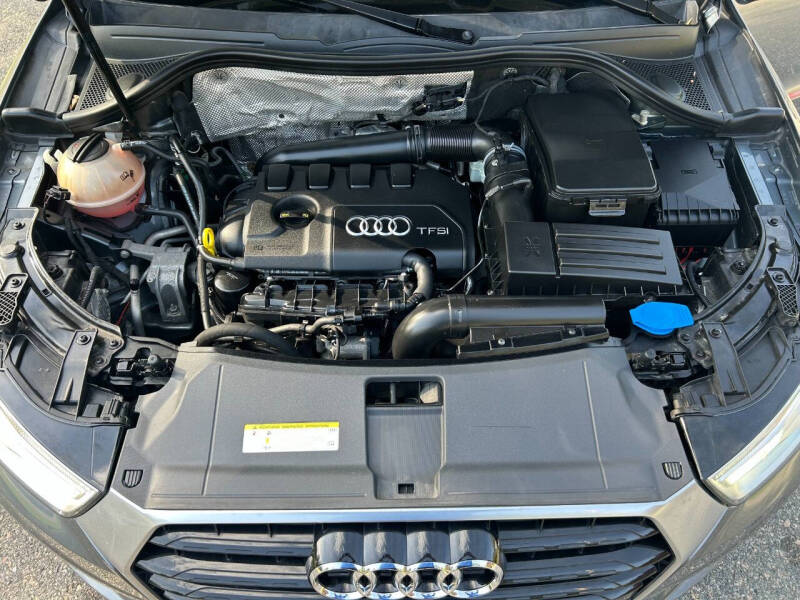 2016 Audi Q3 2.0T quattro Premium Plus