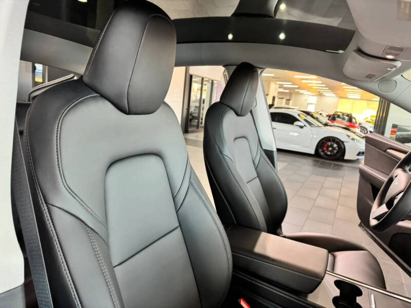 2024 Tesla Model Y Long Range