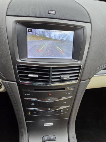 2019 Lincoln MKT Reserve