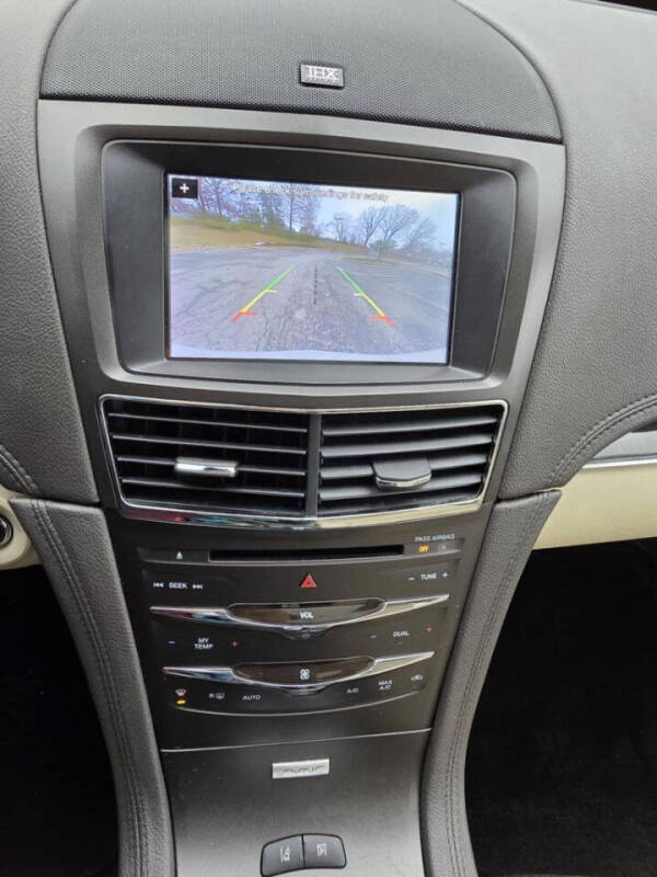 2019 Lincoln MKT Reserve