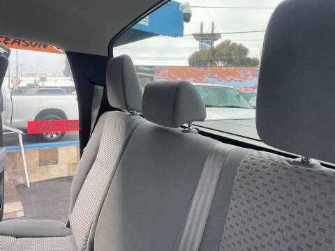 2012 Toyota Tundra Grade