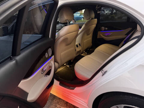 2019 Mercedes-Benz E-Class E 300