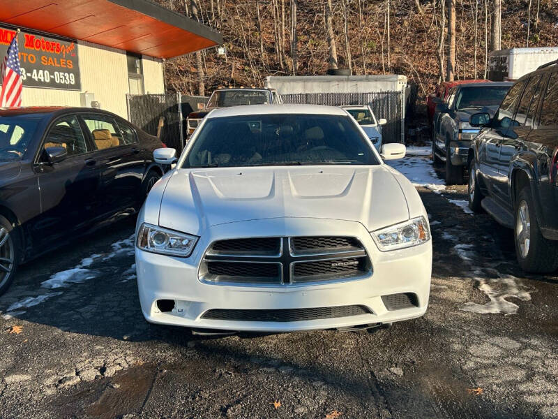2012 Dodge Charger SE's photo