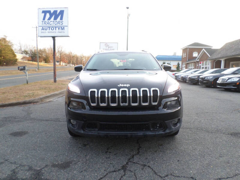 2017 Jeep Cherokee Latitude photo 3