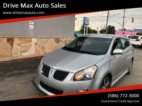 2009 Pontiac Vibe for sale at Drive Max Auto Sales in Warren MI
