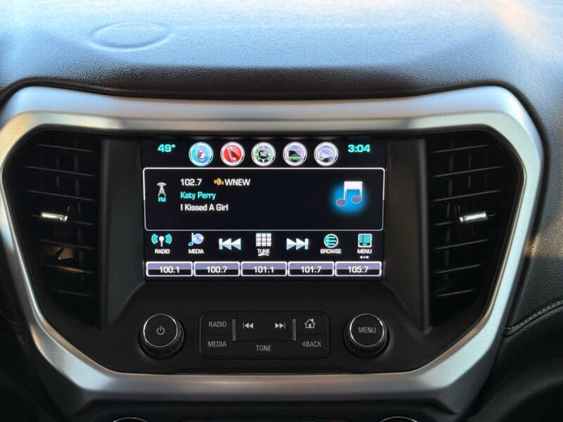 2018 GMC Acadia SLE-2