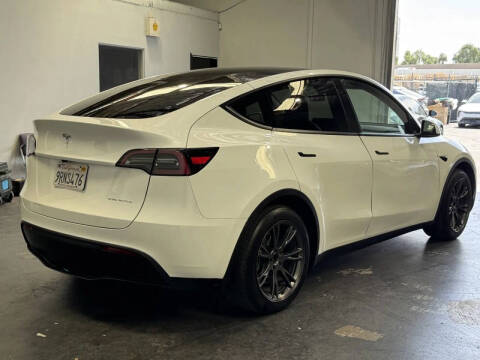 2025 Tesla Model Y Long Range
