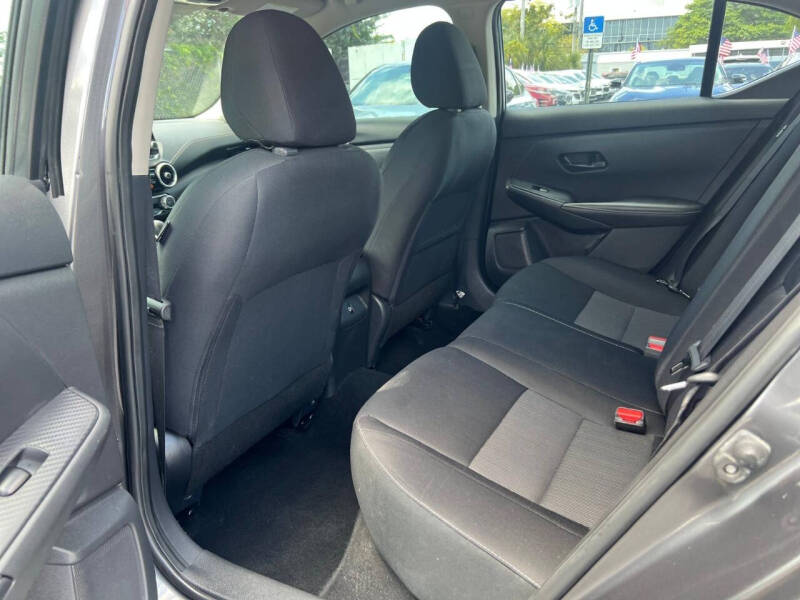 2024 Nissan Sentra SV