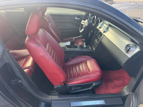 2006 Ford Mustang GT Deluxe