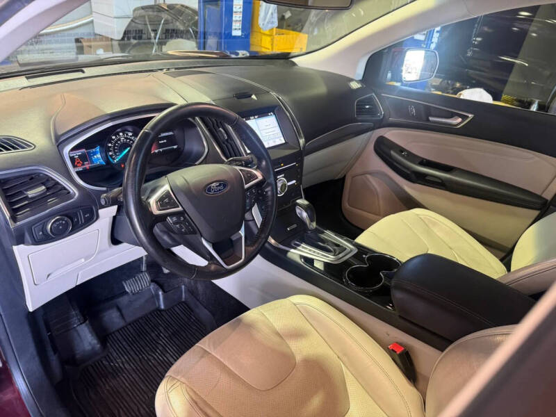 2018 Ford Edge Titanium
