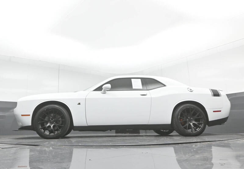 2017 Dodge Challenger R/T Plus