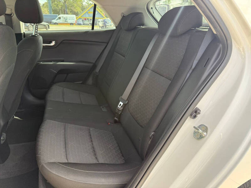 2021 Kia Rio 5-Door S