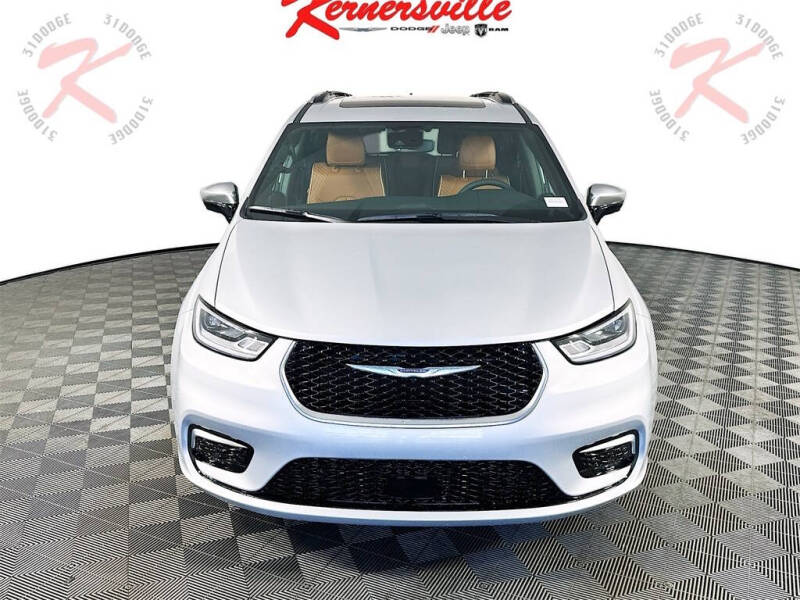 2026 Chrysler Pacifica Pinnacle