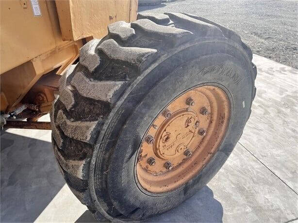 1999 Case IH  586E