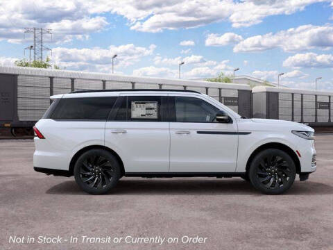 2027 Lincoln Navigator Reserve