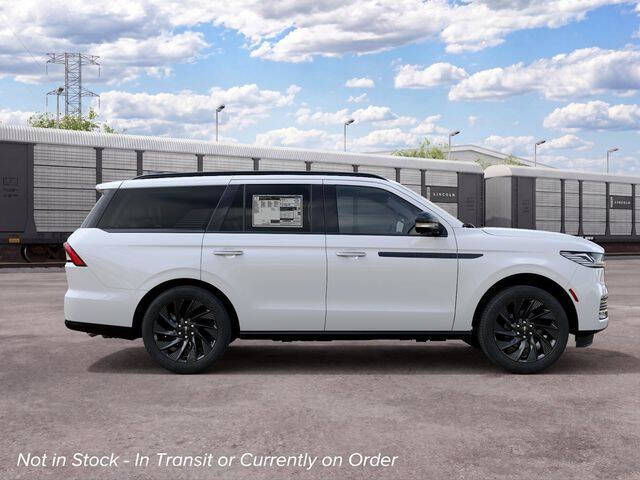 2027 Lincoln Navigator Reserve