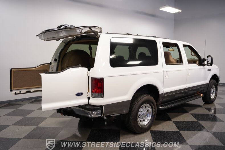 2002 Ford Excursion XLT