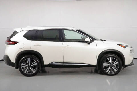 2022 Nissan Rogue SL