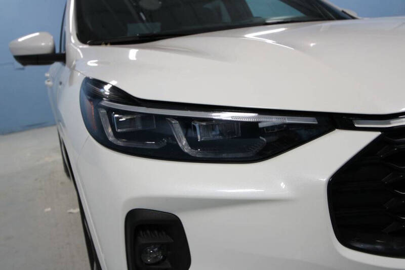 2024 Ford Escape ST-Line Elite